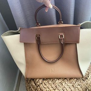 AUTHENTIC Carolina Herrera bag